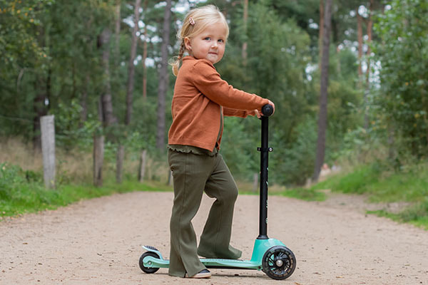 Juul is 3 jaar oud en 98 cm lang