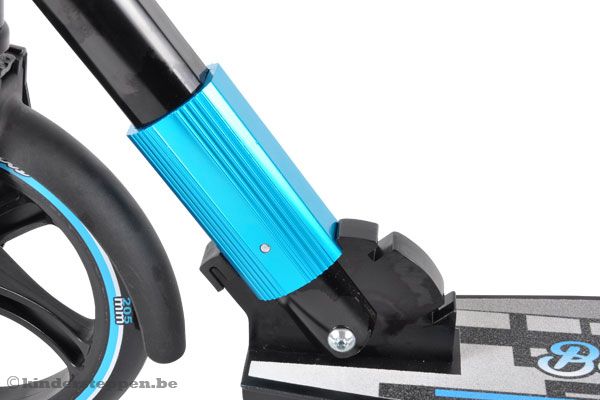 Verstelbaar stuur (90-100 cm).