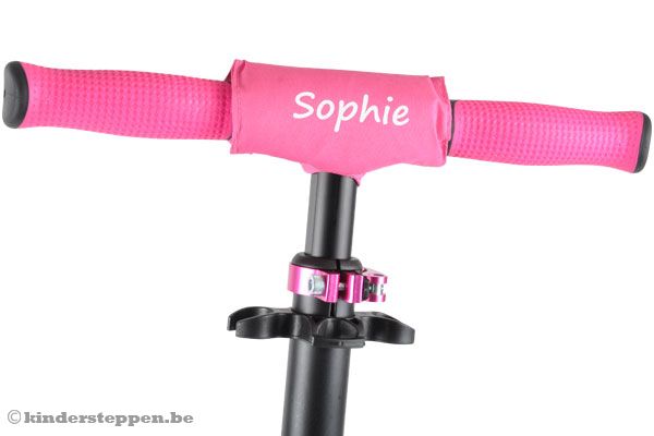 Optioneel: kinbeschermer met eigen naam.