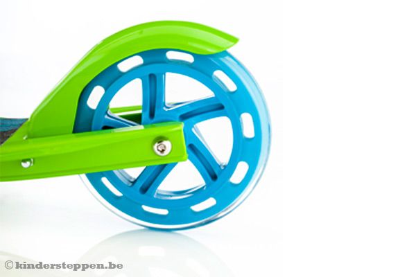 5 inch wielen met kogellagers.