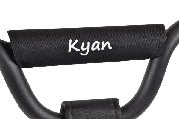 Kinbeschermer zwart met eigen naam.