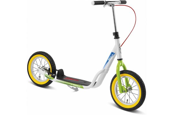 Autoped wit van Puky.