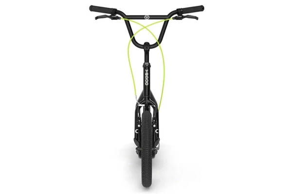 Verstelbaar stuur (95-101 cm) en dubbele handrem