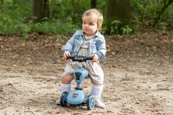 Anne is 15 maanden en 90 cm lang