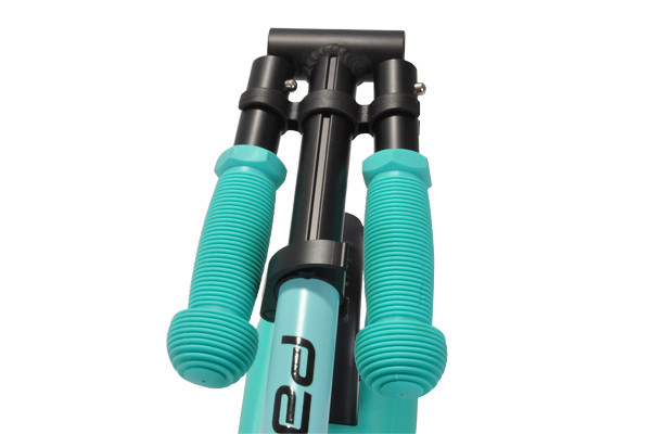 Inklapbare handvaten.