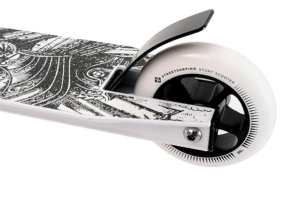 Voetrem op achterwiel