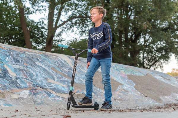 Stuntstep met vast Y-stuur